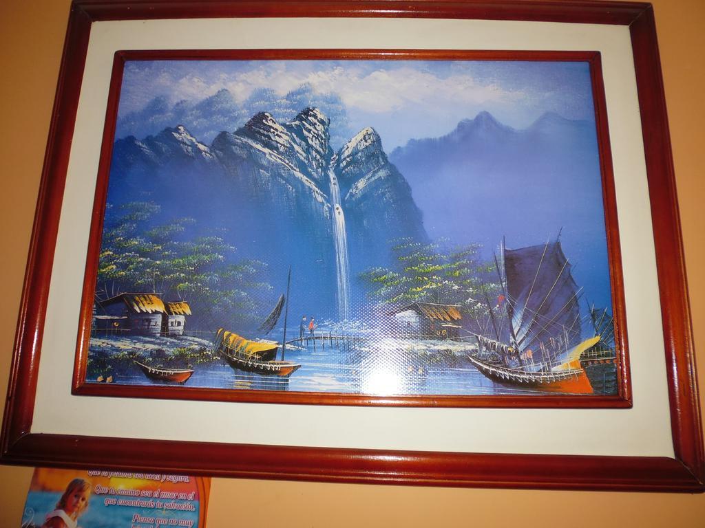 Hotel Residencial El Viajero Tababela Luaran gambar