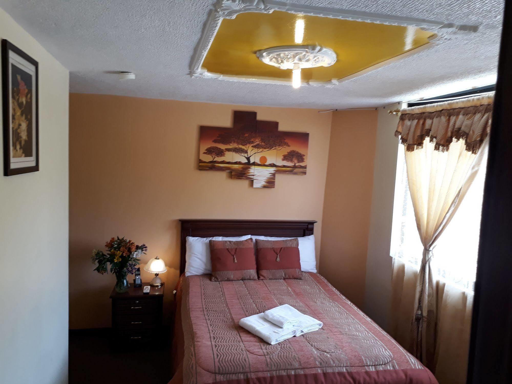 Hotel Residencial El Viajero Tababela Luaran gambar